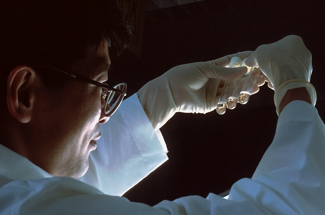forensic scientist in lab